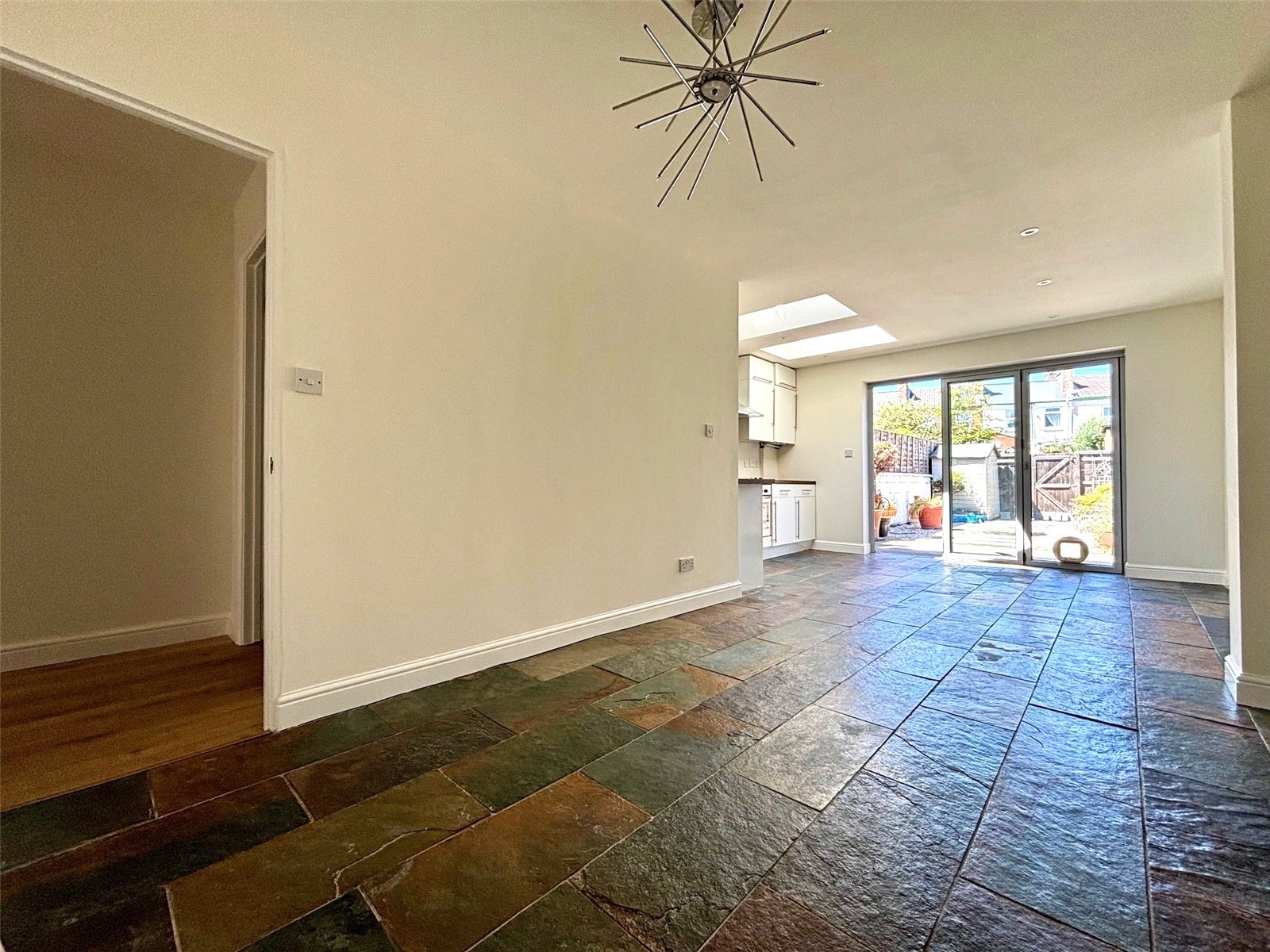 Kitchen Family Room