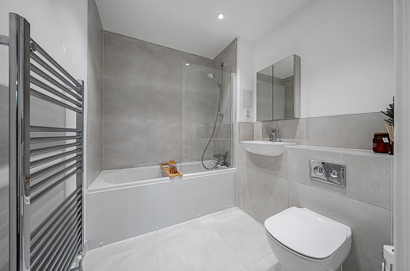 Bathroom Bathroom