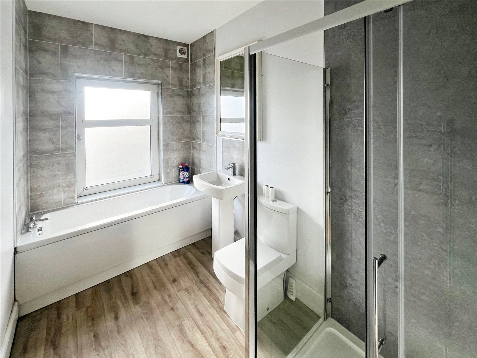 Bathroom Bathroom