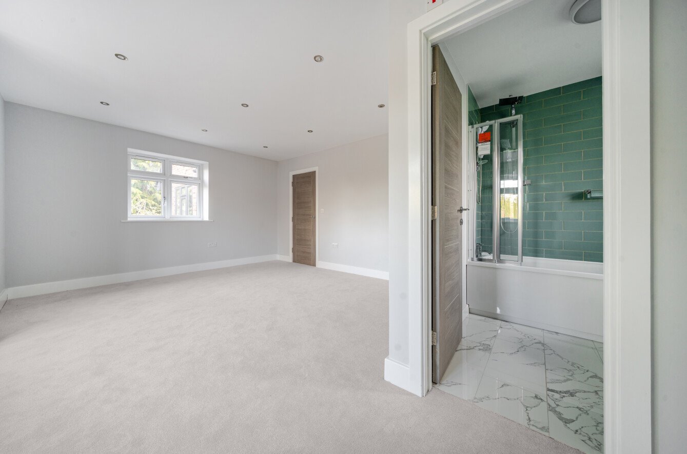 Bedroom/Ensuite Bedroom/Ensuite