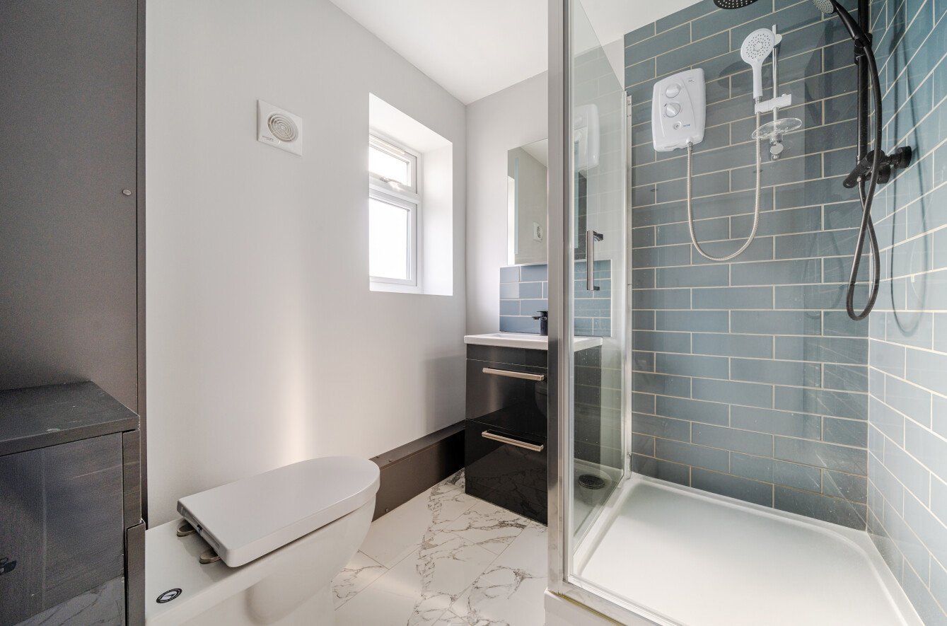 Ensuite Shower Room Ensuite Shower Room