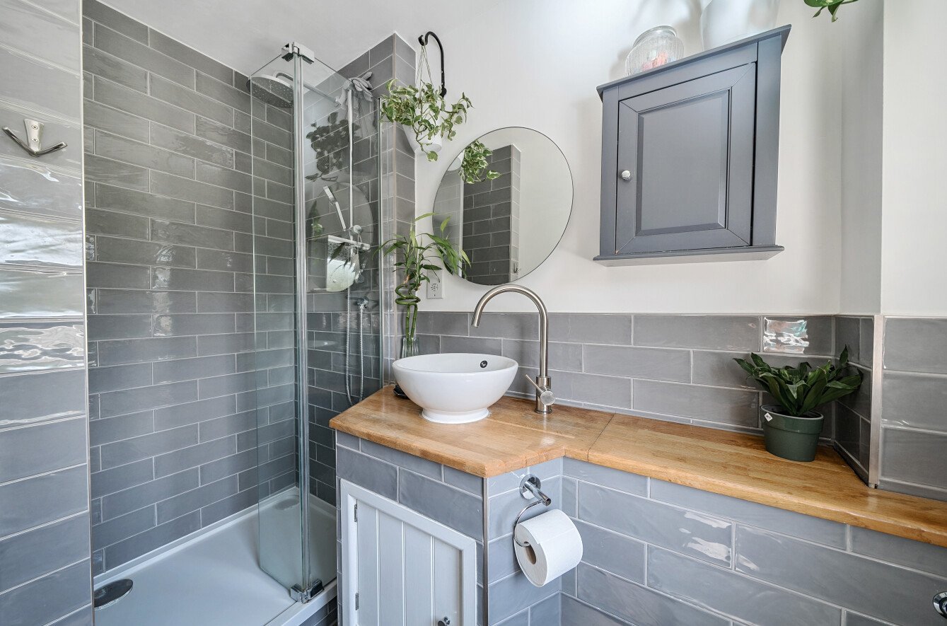 Bathroom Bathroom
