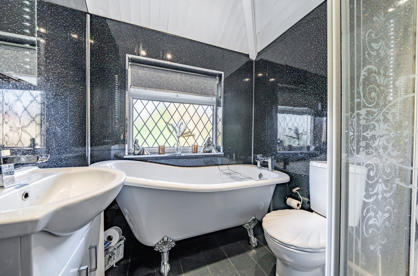 Bathroom Bathroom