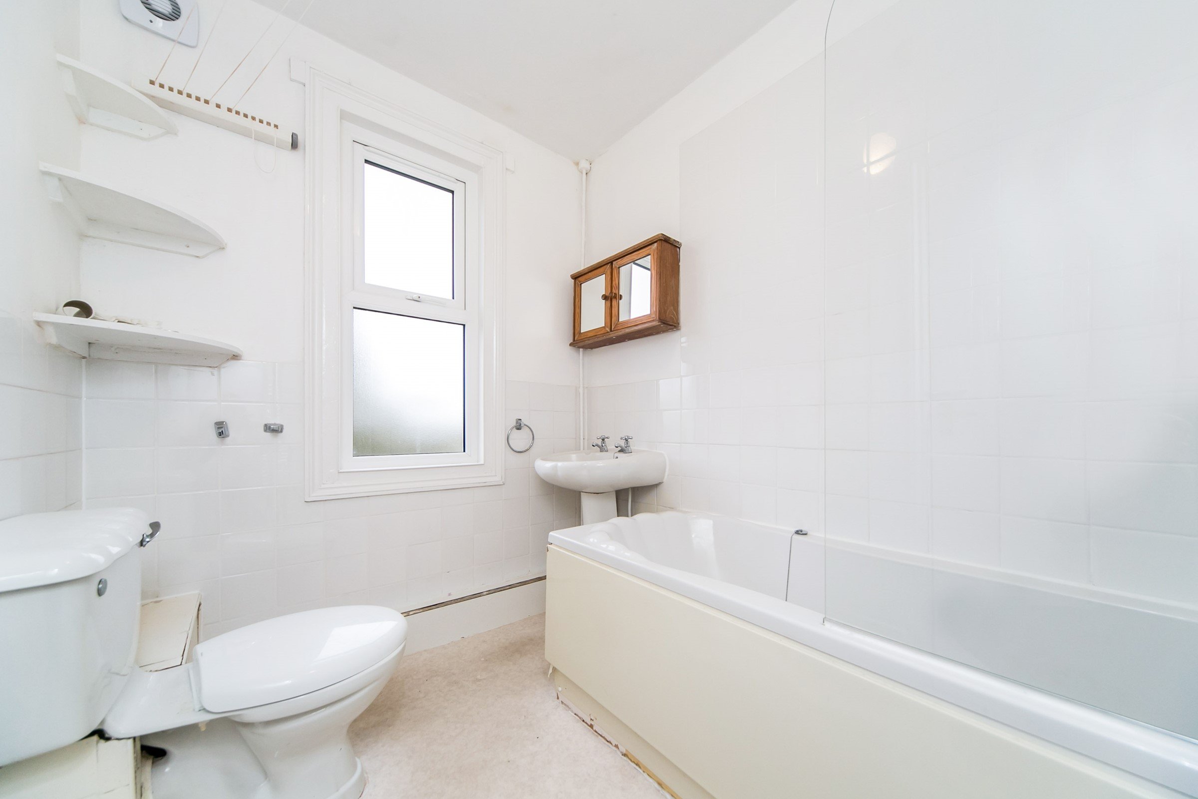 Bathroom.jpg Bathroom.jpg