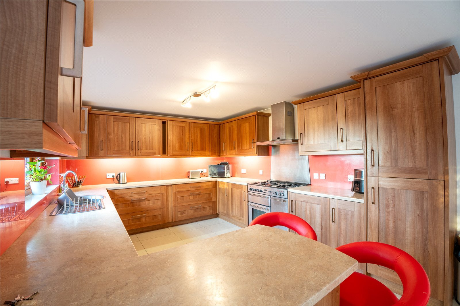 propertyRYD2500527