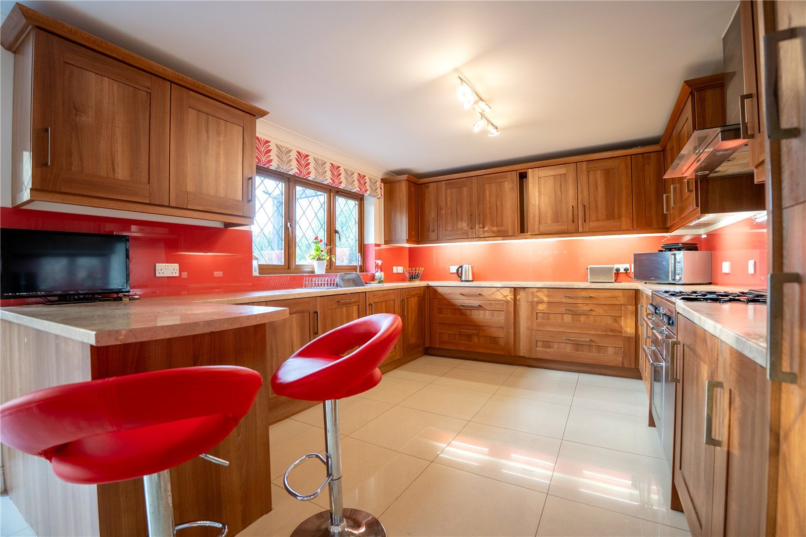 propertyRYD2500526