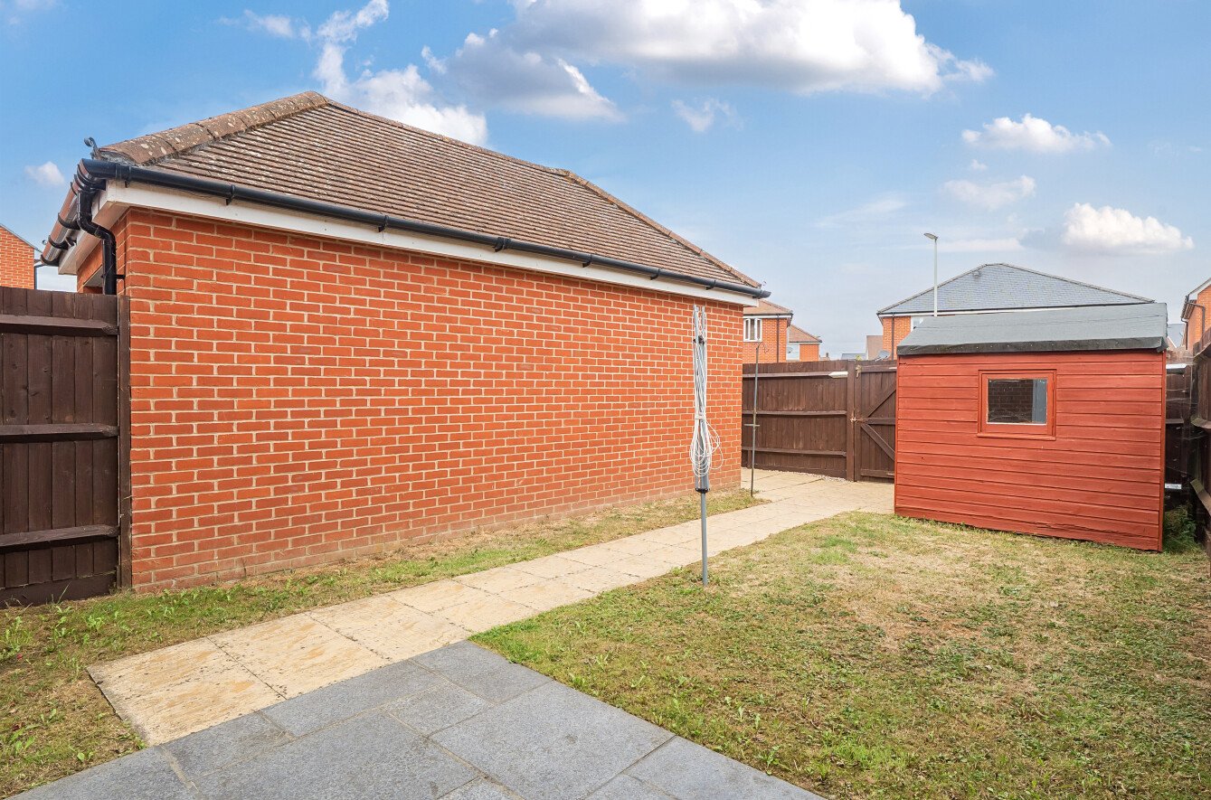 1339953-9-689dcdc... 1339953-9-689dcdc...