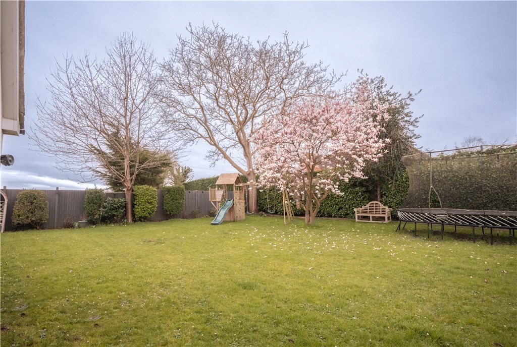 propertyTEW24001021