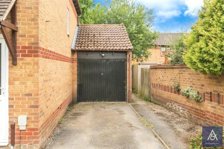 Garage Garage