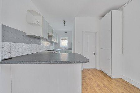 1312049-5-68503ef...