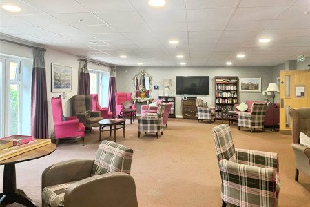 Communal Lounge