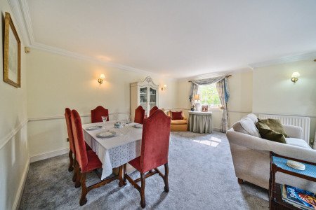 Living/Dining Room