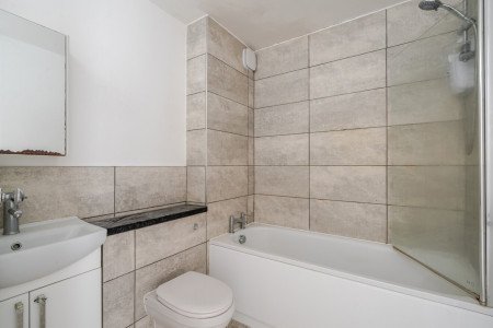 1320363-12-686ba8...