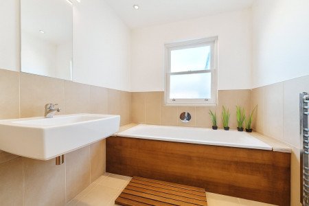 Main Bathroom