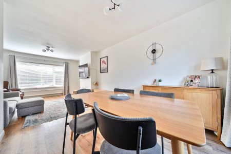 Lounge/Diner
