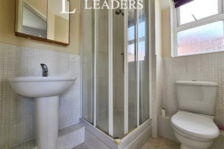 En-Suite Shower