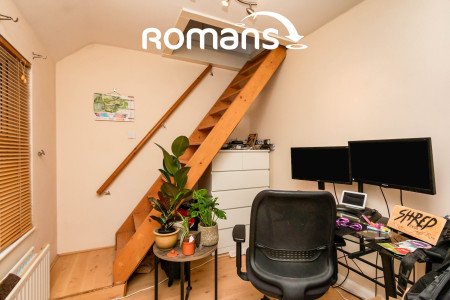 stairs to loft