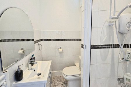 Ensuite