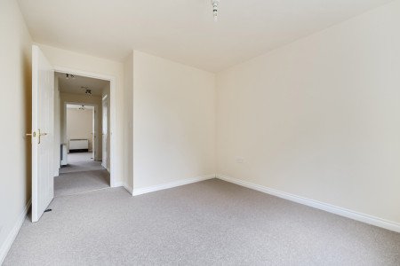 1329300-7-6880ea6...