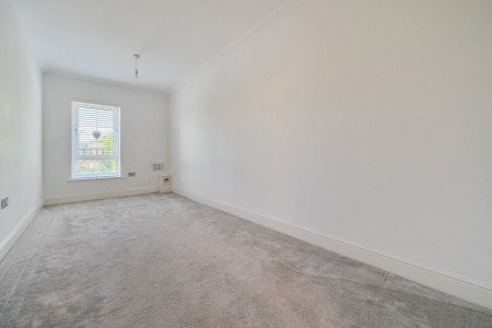 1339581-1-689616e...