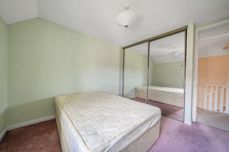 1350195-7-68c042b...