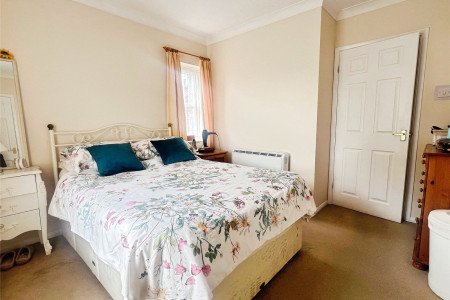 Bed 1