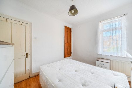 1358572-18-68d471...