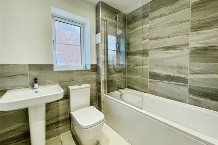 Main Bathroom