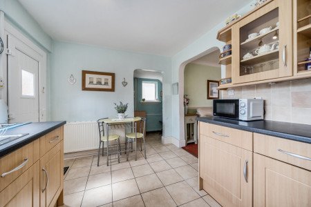Kitchen 3