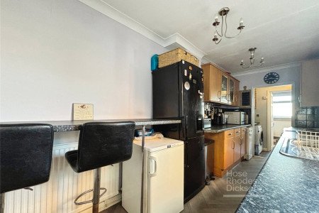 Picture No. 32 Picture No. 32