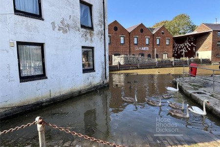 Picture No. 27 Picture No. 27