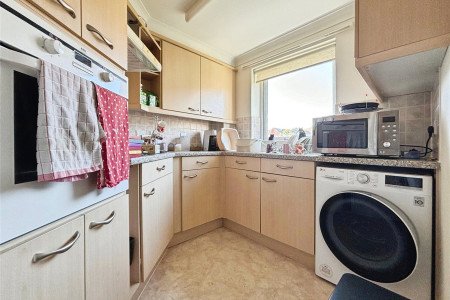 Picture No. 02 Picture No. 02