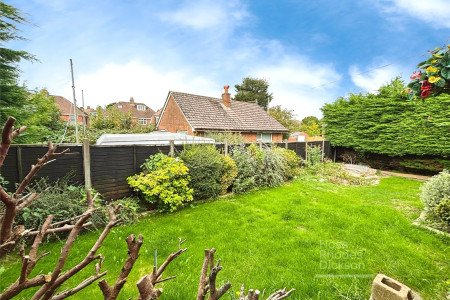 Picture No. 04 Picture No. 04