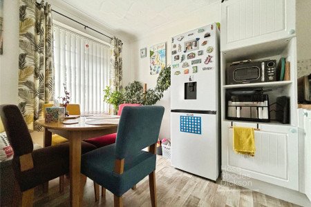 Picture No. 17 Picture No. 17