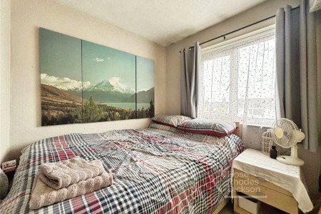 Picture No. 05 Picture No. 05