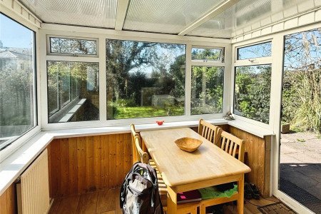 Picture No. 12 Picture No. 12