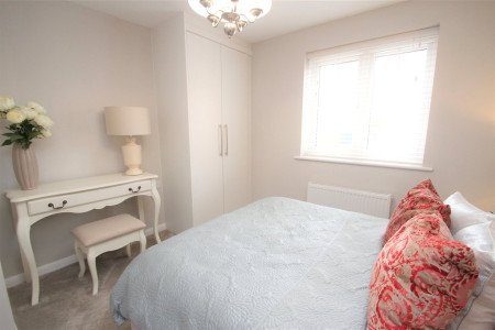 Picture No. 04 Picture No. 04