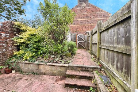 Picture No. 16 Picture No. 16