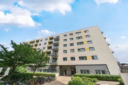 1306606-20-68516d...