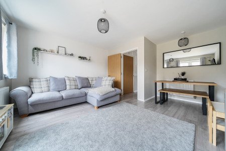 1327027-8-687a5fb...