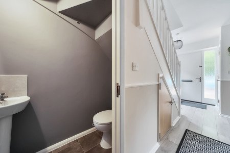 1327027-15-687a60...