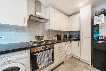 1327027-18-687a61...