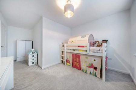 1354342-7-68df8ce...