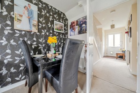 1356963-10-68dfdd...