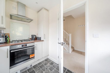 1356963-5-68dfdcf...