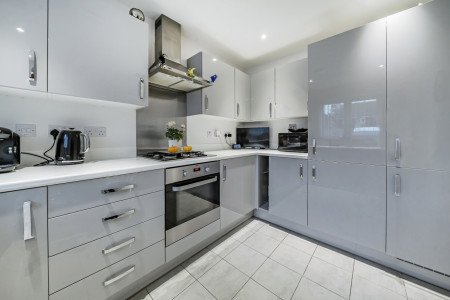 1364487-8-68ed20e...