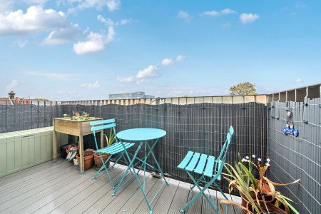 1374067-20-6904c1...