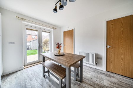 1362733-9-68e92e3...