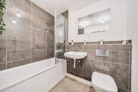 1362378-12-68dfb6...