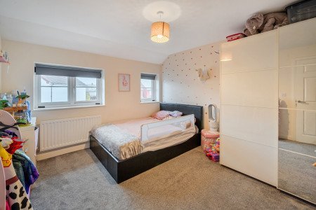 1376290-15-691352...